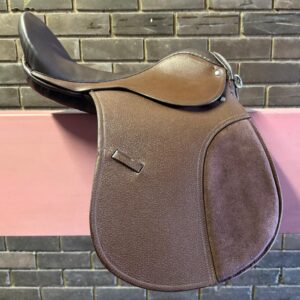 Complete Zulu Traditional Professional Rider Saddle - Durable Equestrian Gear